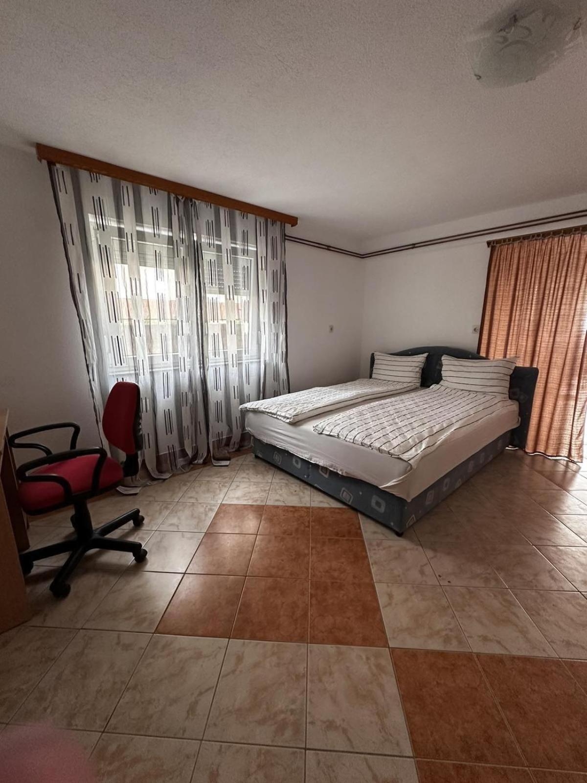 Apartman Dijana Баня-Лука Екстер'єр фото